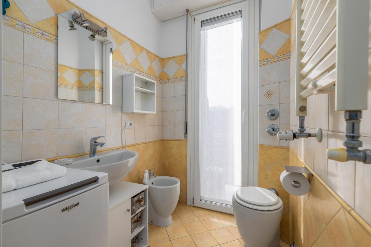 Maiolica Apartment - Free Parking And Great Connection To Linate And Duomo Milán Exterior foto